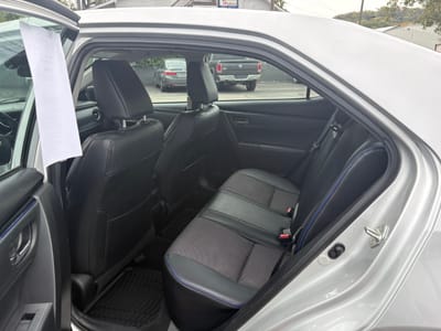2019 TOYOTA COROLLA