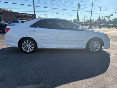 2014 TOYOTA CAMRY