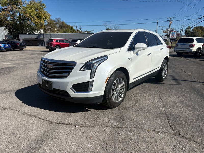 2017 CADILLAC XT5 Luxury