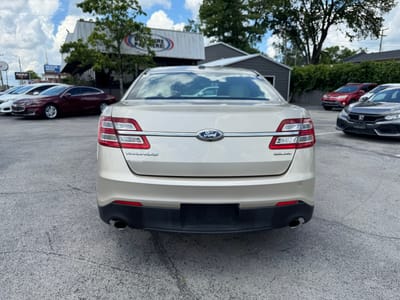 2018 Ford TAURUS