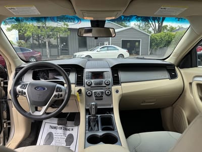 2018 Ford TAURUS