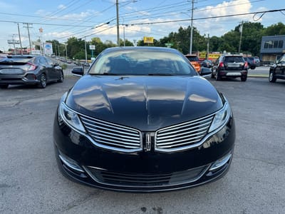 2016 Lincoln MKZ BASE