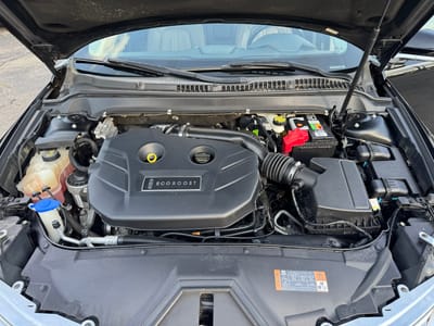 2016 Lincoln MKZ BASE