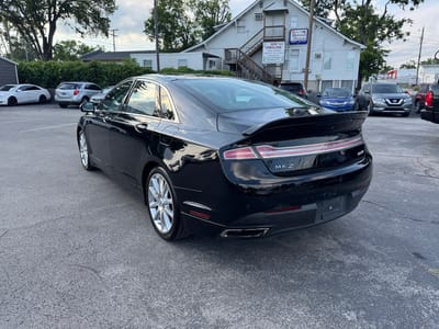 2016 Lincoln MKZ BASE