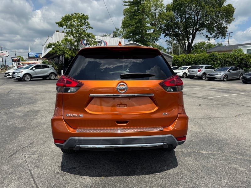 2018 Nissan ROGUE SPORT UTILITY SL