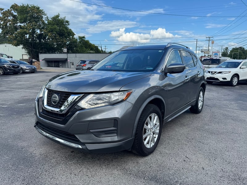 2019 Nissan ROGUE S; SL; SV