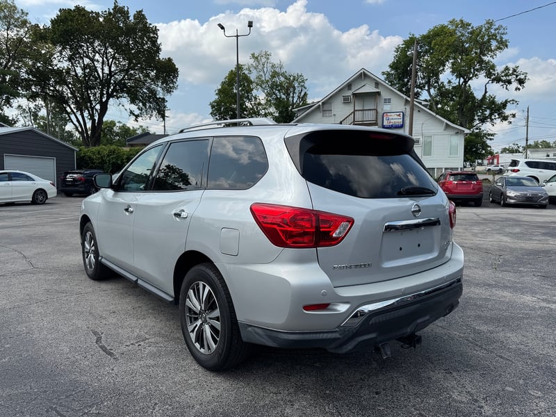 2018 Nissan Pathfinder SV AWD