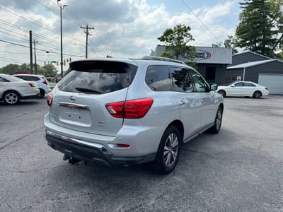 2018 Nissan Pathfinder SV AWD