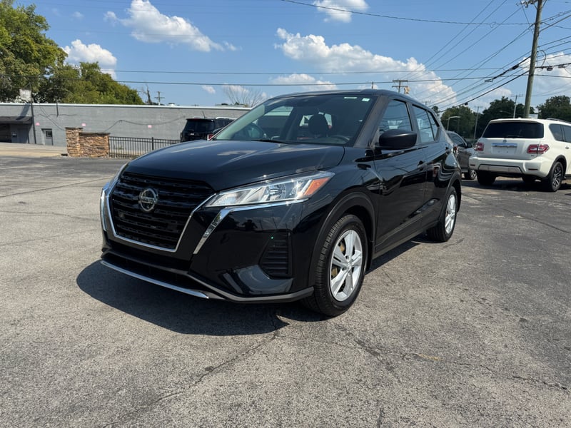 2021 NISSAN KICKS