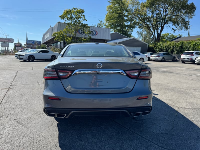 2019 NISSAN MAXIMA