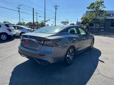 2019 NISSAN MAXIMA