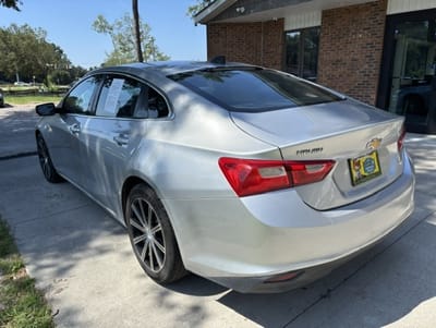 2017 CHEVROLET MALIBU LUXURY