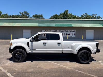 2017 Ford F350SD Lariat