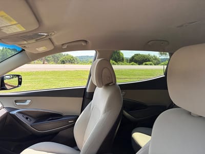 2017 Hyundai Santa Fe Sport Base