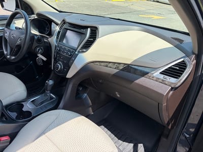 2017 Hyundai Santa Fe Sport Base