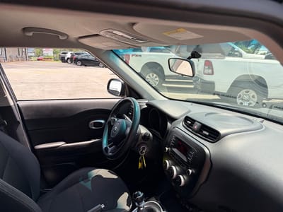 2015 Kia Soul Base