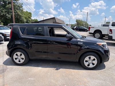 2015 Kia Soul Base