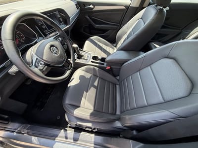 2021 Volkswagen Jetta R-Line