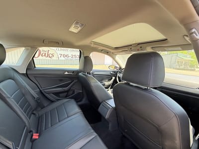 2021 Volkswagen Jetta R-Line