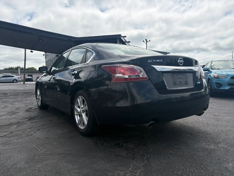 2013 NISSAN Altima