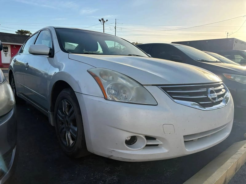 2011 NISSAN Altima