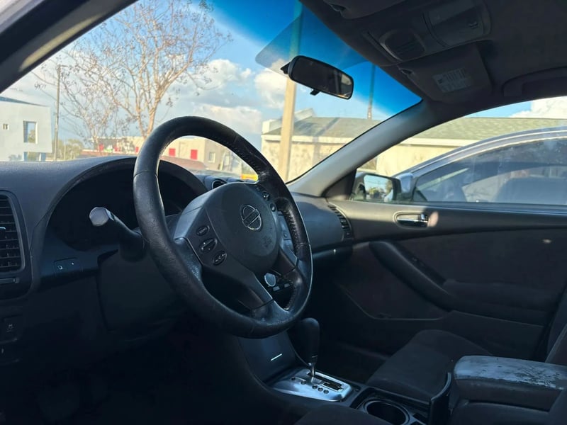 2011 NISSAN Altima