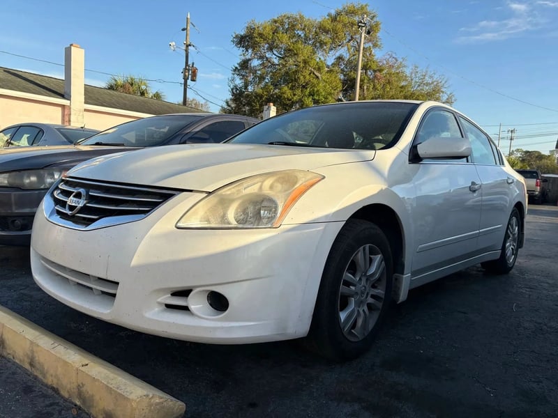 2011 NISSAN Altima