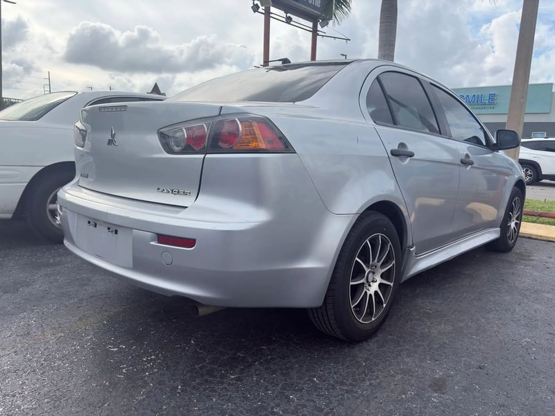 2010 MITSUBISHI Lancer