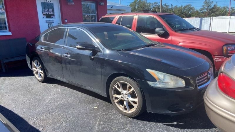 2012 Nissan Maxima SV Sedan