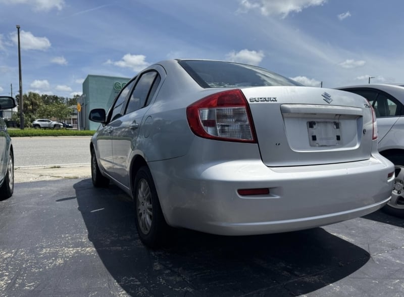 2012 Suzuki SX4 LE Sedan 4D