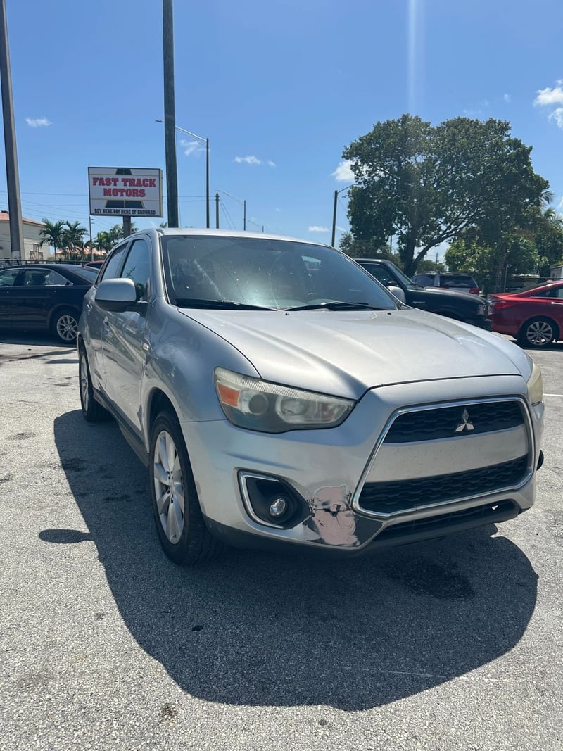 2013 MITSUBISHI Outlander Sport Sport ES/SE (ASX ES in Puerto Rico)
