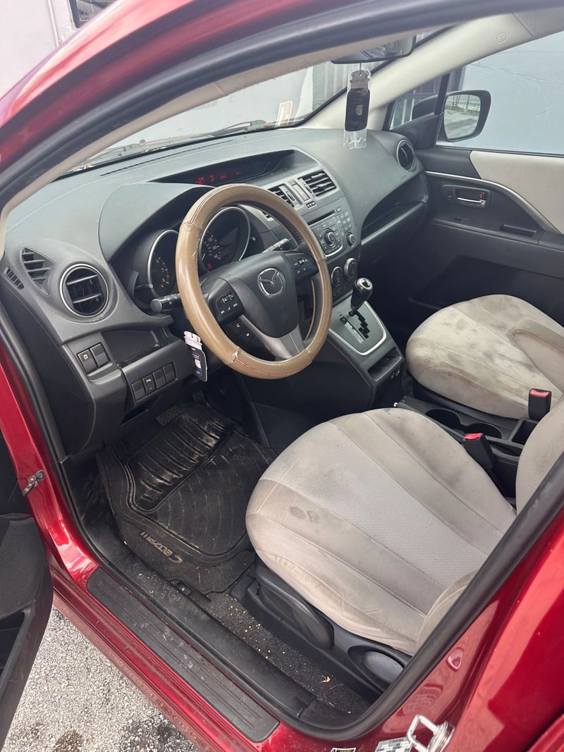 2013 MAZDA Mazda5 Touring/GS