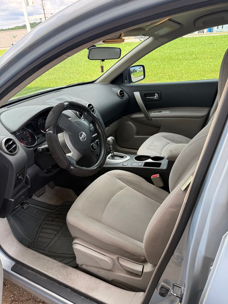 2015 Nissan Rogue S