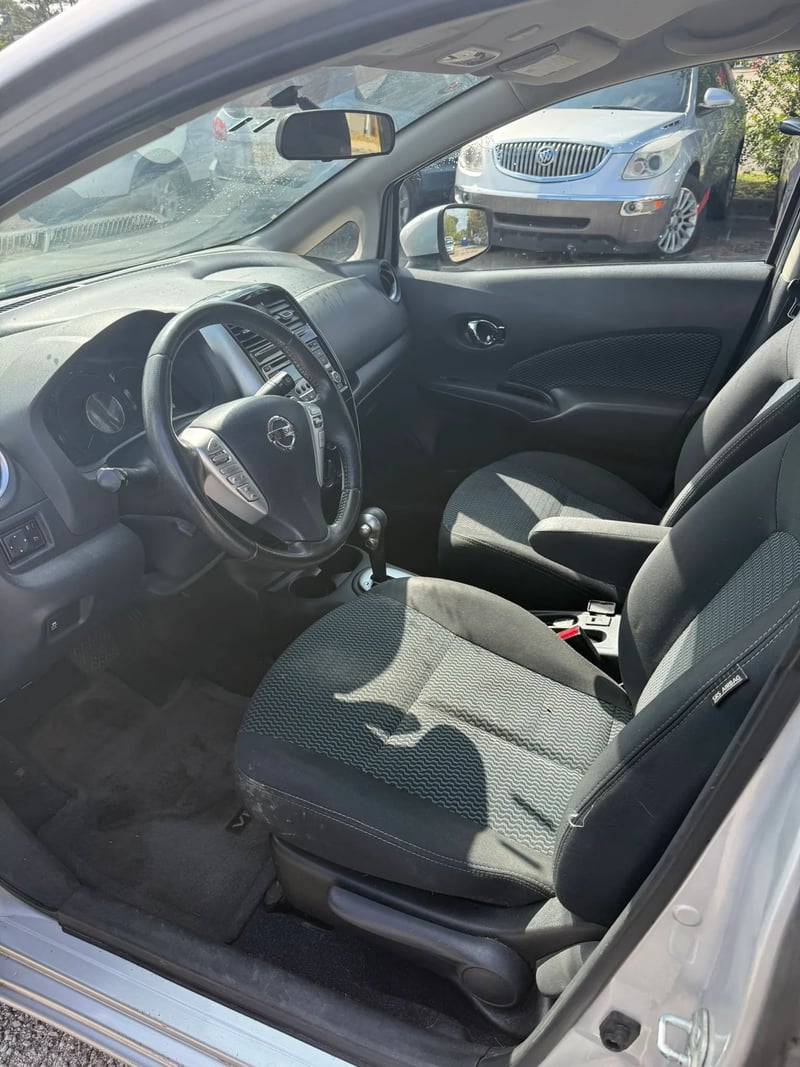 2015 NISSAN Versa Note