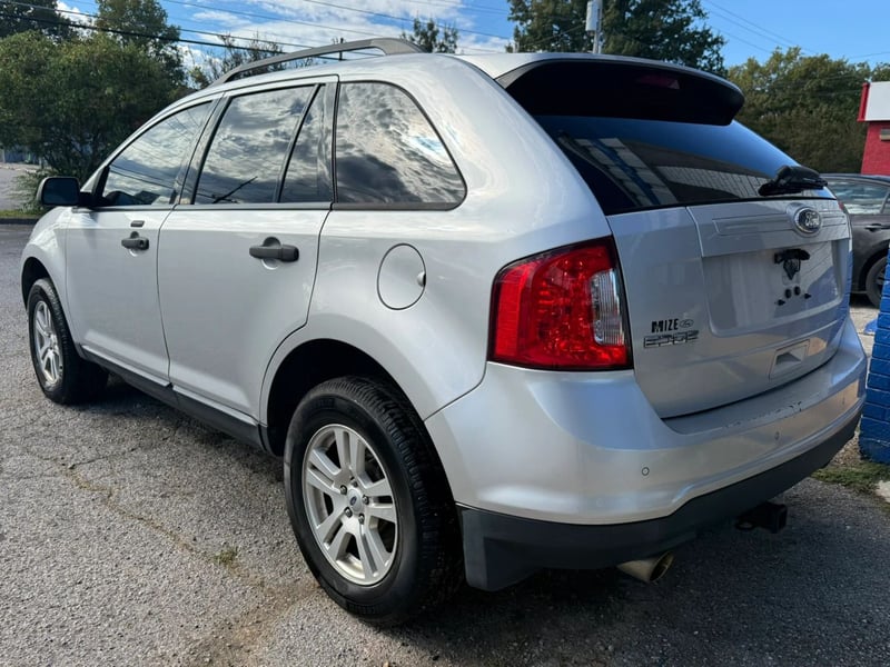 2013 FORD Edge SE