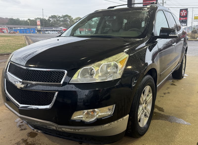 2011 Chevrolet Traverse 2LT