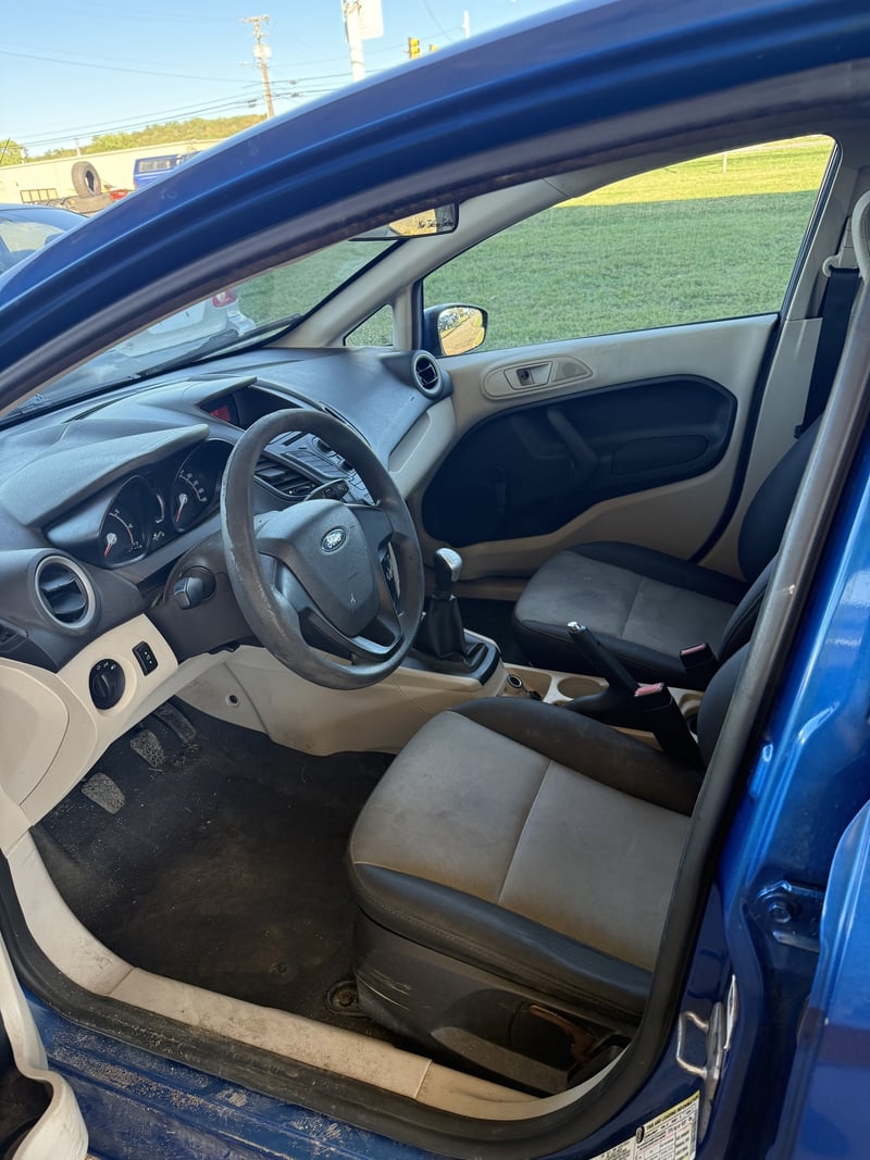 2011 Ford Fiesta S