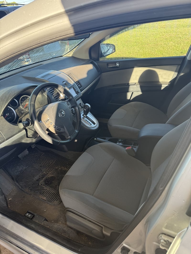 2011 Nissan Sentra SR