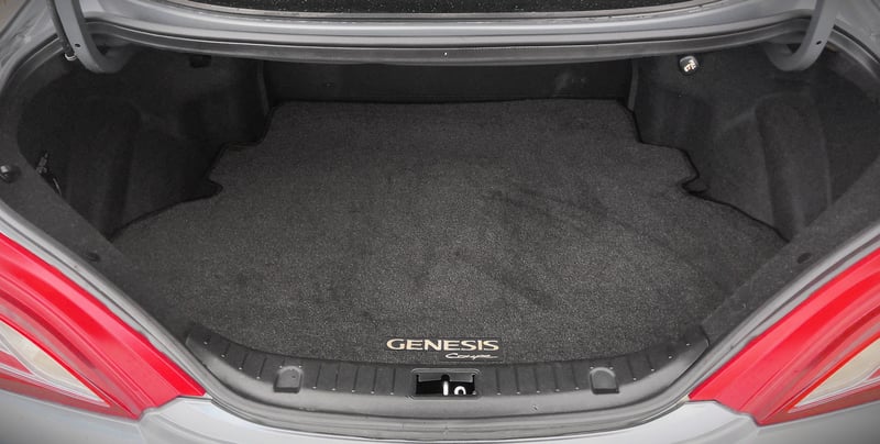 2015 HYUNDAI GENESIS