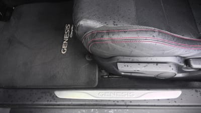 2015 HYUNDAI GENESIS