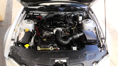 2010 FORD MUSTANG