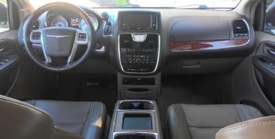 2014 CHRYSLER T&C