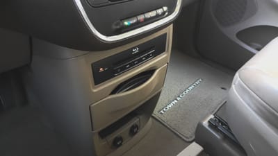 2014 CHRYSLER T&C