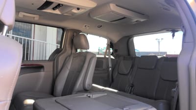 2014 CHRYSLER T&C
