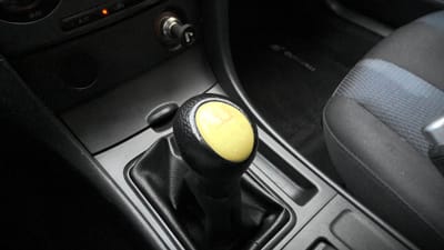 2008 MAZDA 3
