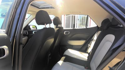 2025 HYUNDAI VENUE