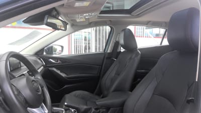 2014 MAZDA MAZDA3
