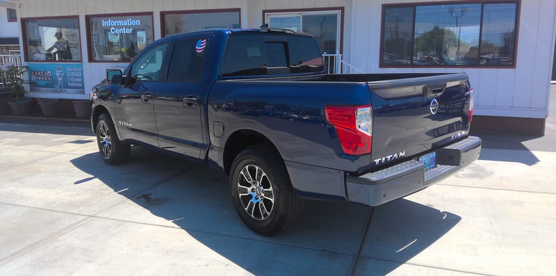 2022 NISSAN TITAN
