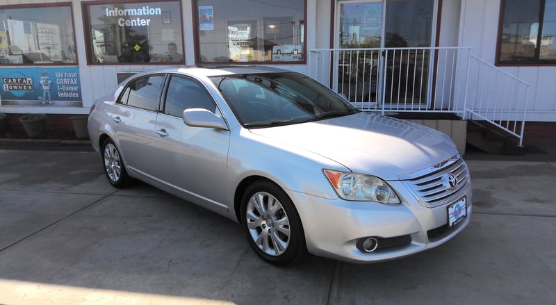 2008 TOYOTA AVALON