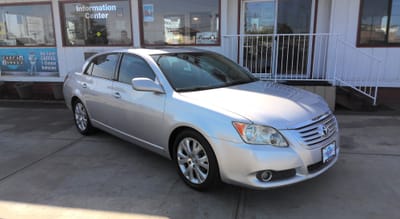2008 TOYOTA AVALON